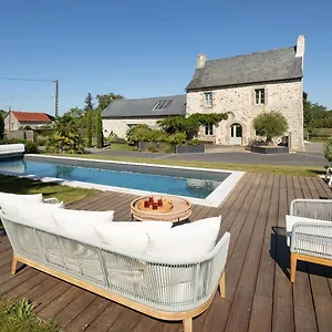  Couette-café Manoir De La Nogrie - De Charme 2 à 4 Personnes